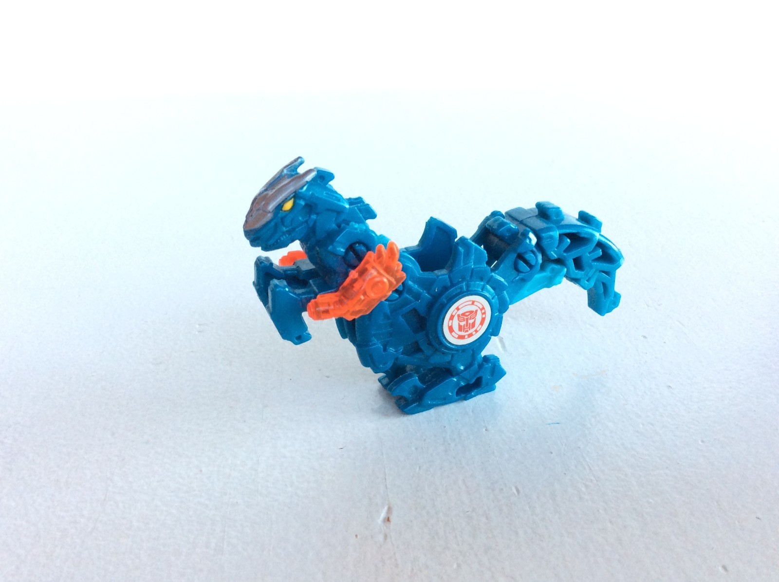 TRANSFORMERS Robots in Disguise VELOCIRAZOR Figure, Mini-Con 2015