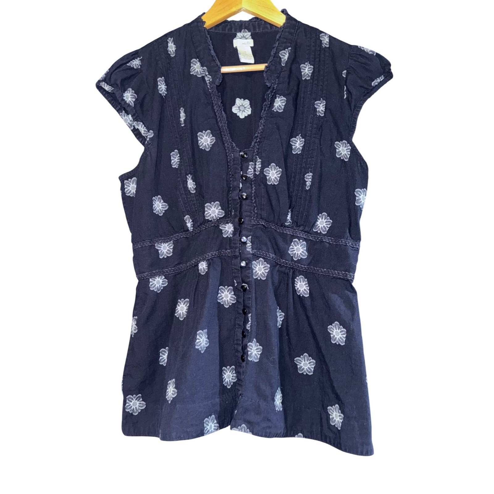 Anthropologie Odille Floral Cap Sleeve Top Women\'s 12 Feminine Cottage Pintuck Anthropologie Odille Floral Cap Sleeve Top Women\'s 12 Feminine Cottage Pintuck