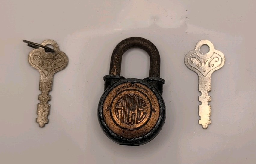 Vintage ACE Padlock with original matching keys. Working condition.