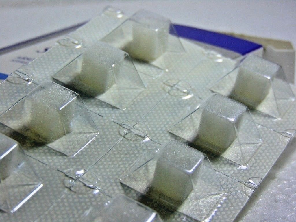 Dental Gelatin Sponges Absorbable Sterile Gelfoam Hemocollagene 32pcs 