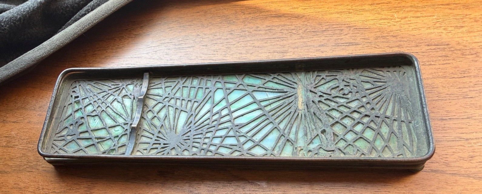 TIFFANY STUDIOS BRONZE PINE NEEDLE & FAVERILE VINE PEN HOLDER AUTHENTIC