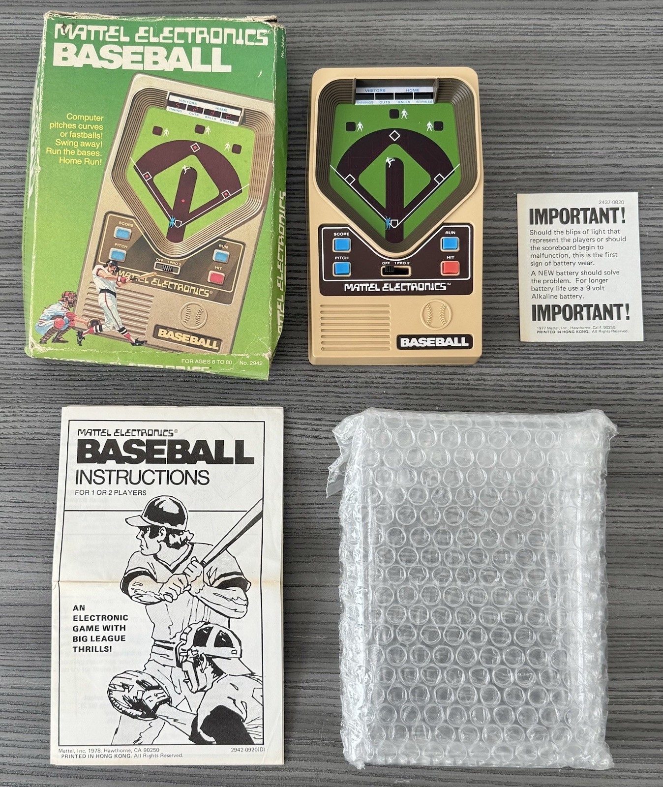 Vintage 1978 MATTEL Electronics Baseball Handheld w/ Original Box & Manuals Vintage 1978 MATTEL Electronics Baseball Handheld w/ Original Box & Manuals