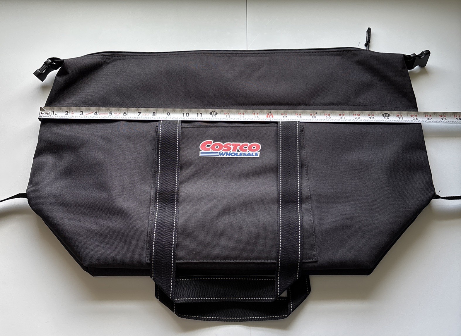 Costco Wholesale X-Large Tote Cooler Bag Lined Insulated Zip Reusable 26\