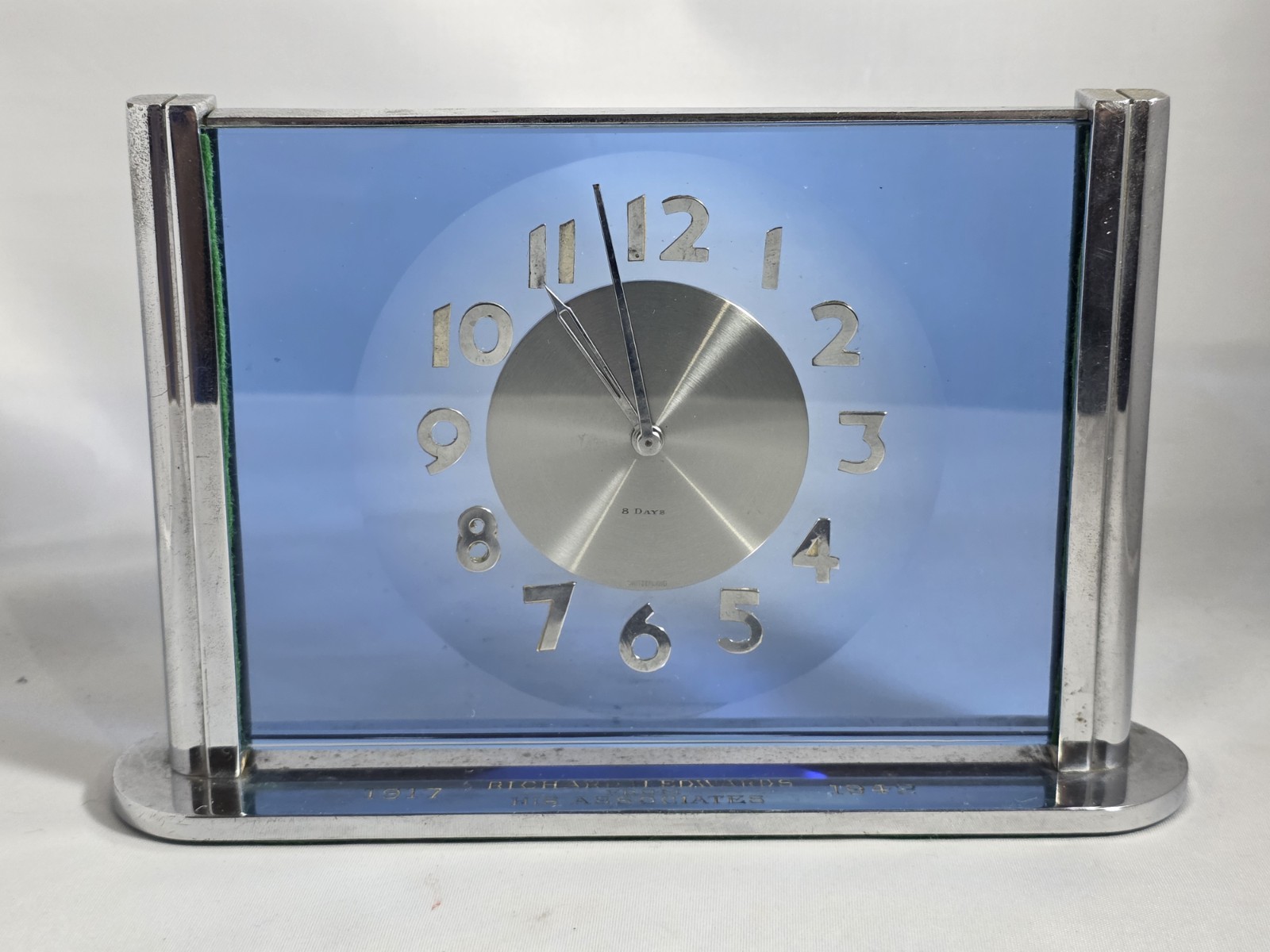 Vintage 1930s Art Deco 8 Day Mechanical Cobalt Blue Glass Desk Clock Not Working Vintage 1930s Art Deco 8 Day Mechanical Cobalt Blue Glass Desk Clock Not Working