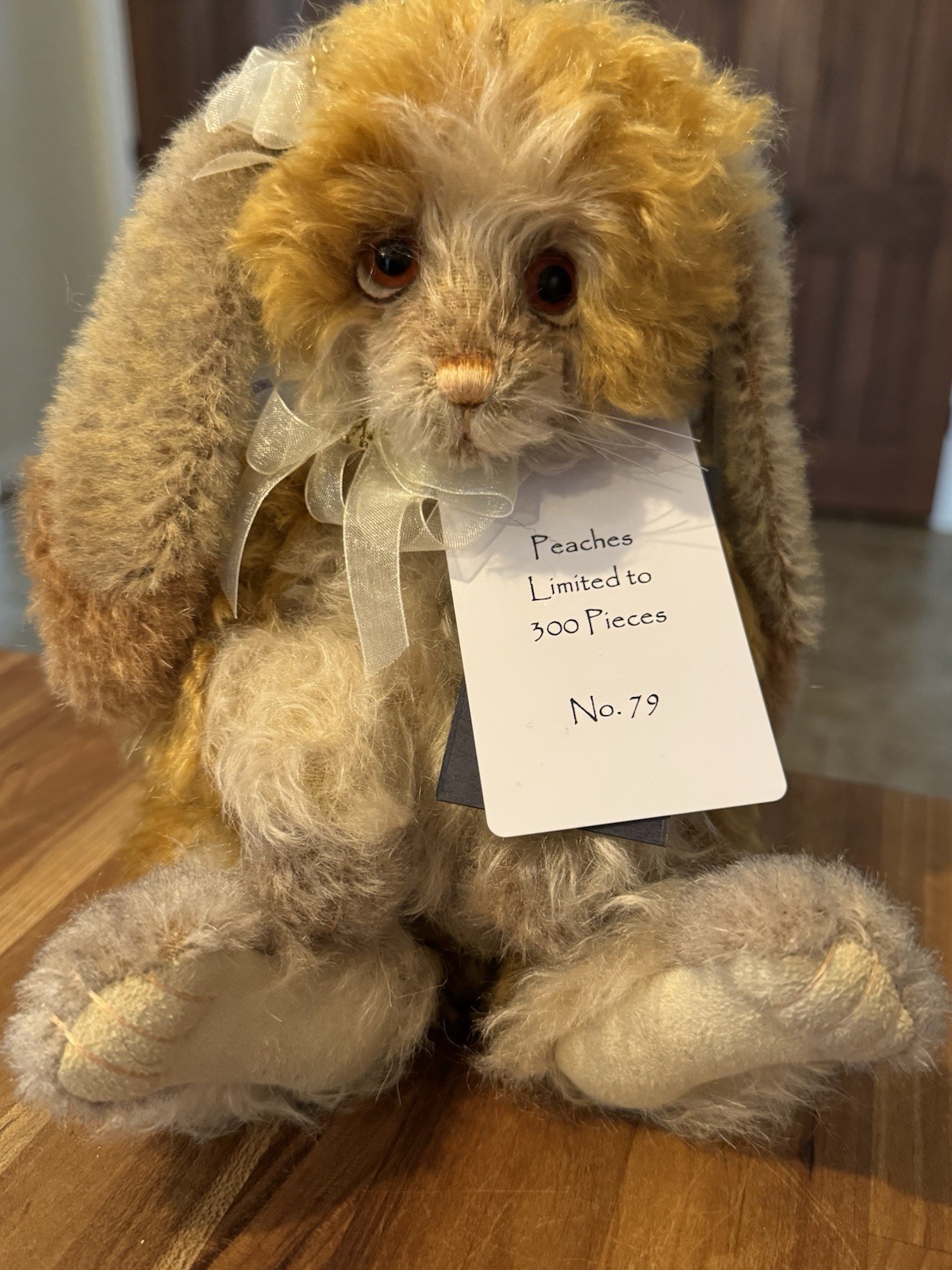 Charlie Bears Peaches, 10”, 2019 LE 79/300 Charlie Bears Peaches, 10”, 2019 LE 79/300