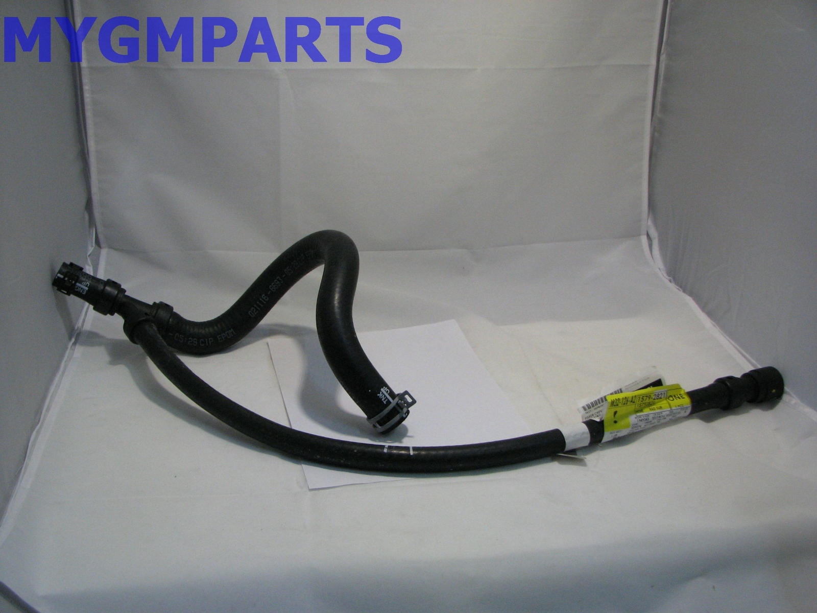 GM OEM 01-06 Avalanche 1500 Cooling Radiator Components-Outlet Hose 15792821