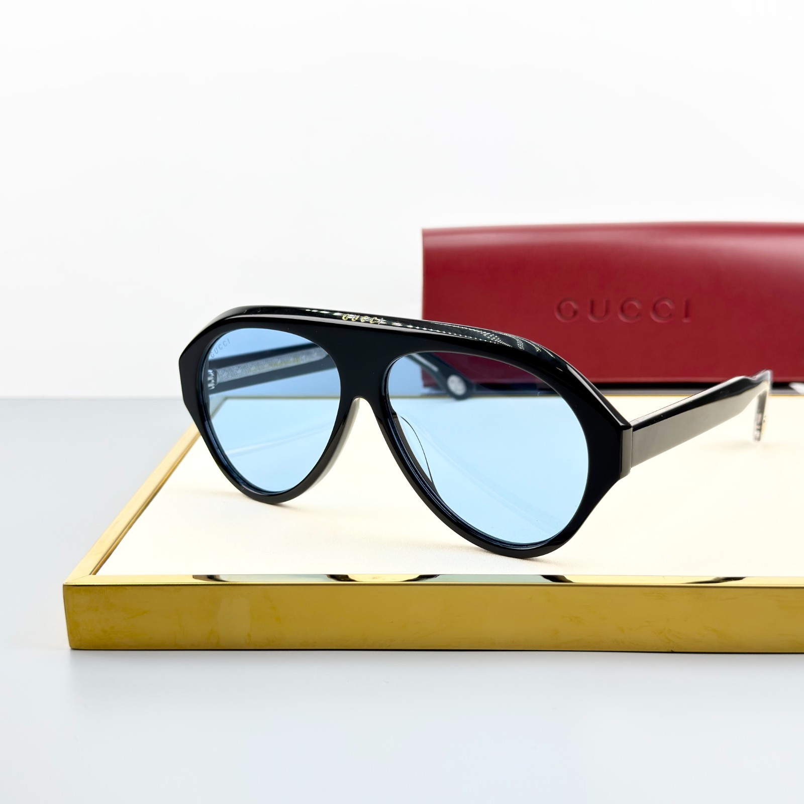 Gucci GG0479S Black Aviator Blue Lens Sunglasses New w/ Case