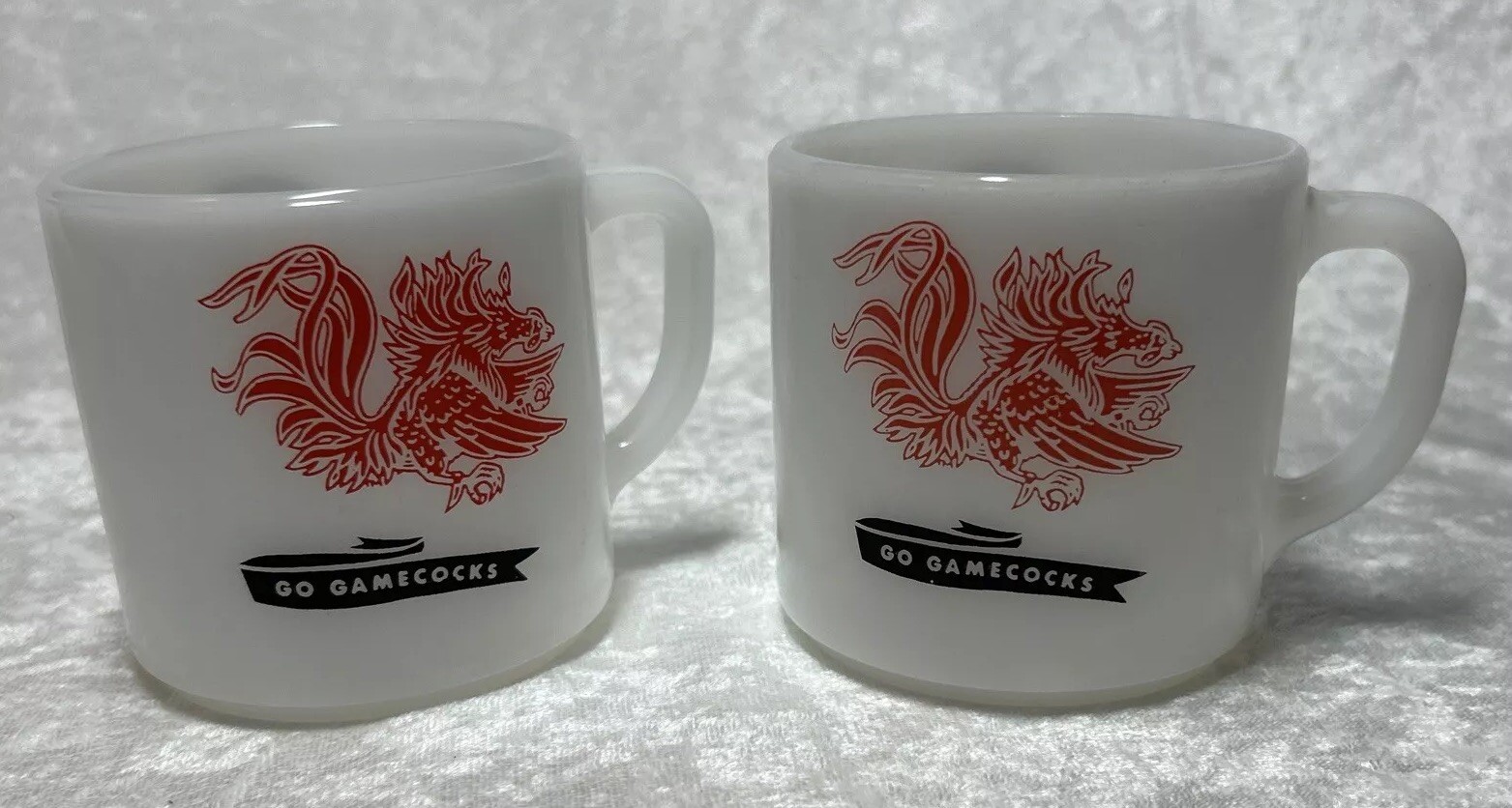 2 Federal Milk Glass University Of South Carolina Fighting GAMECOCKS Coffee Mugs