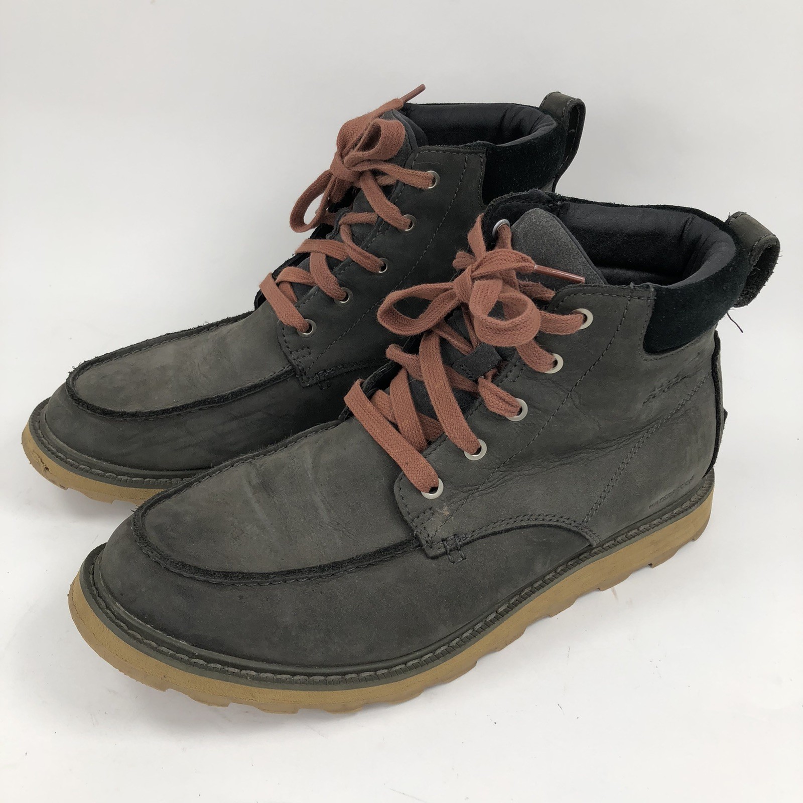 Sorel Boots Mens 9 Gray Chukka Leather Waterproof Madison Moc Toe NM2788-028