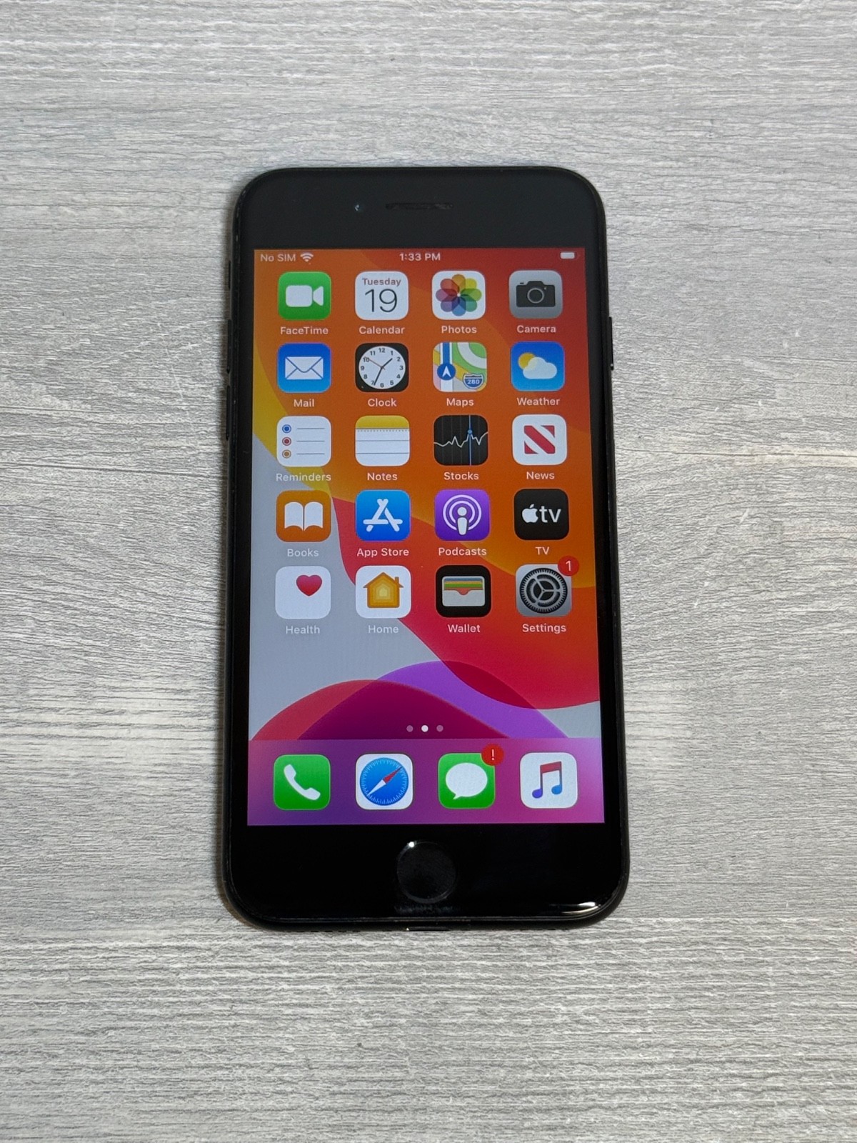 Apple iPhone 7 - 32GB 128GB 256GB - Unlocked AT&T Verizon T-Mobile - All Colors