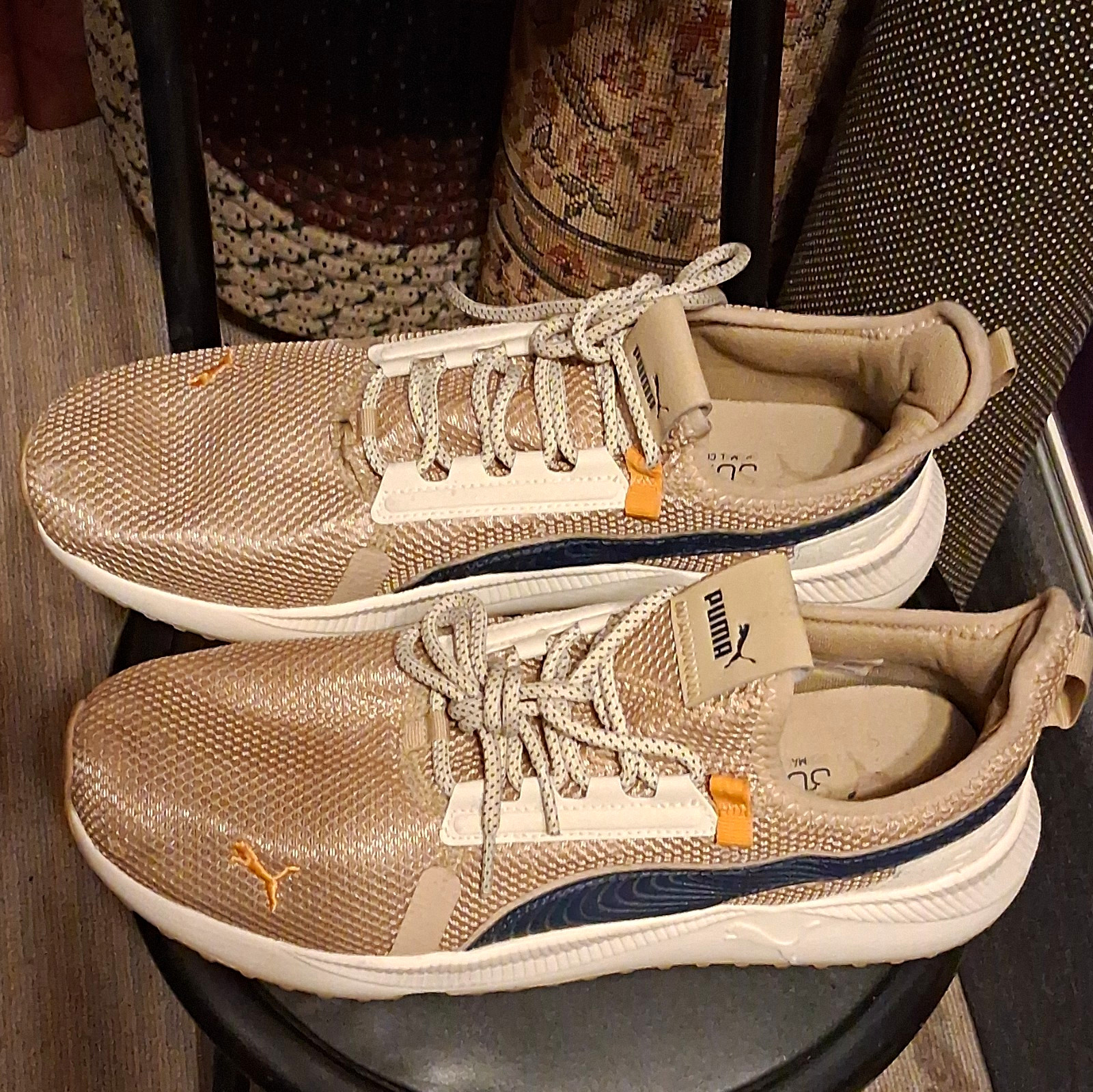 PUMA Men’s Low Top Lace-Up Athletic Sneakers Beige White Navy