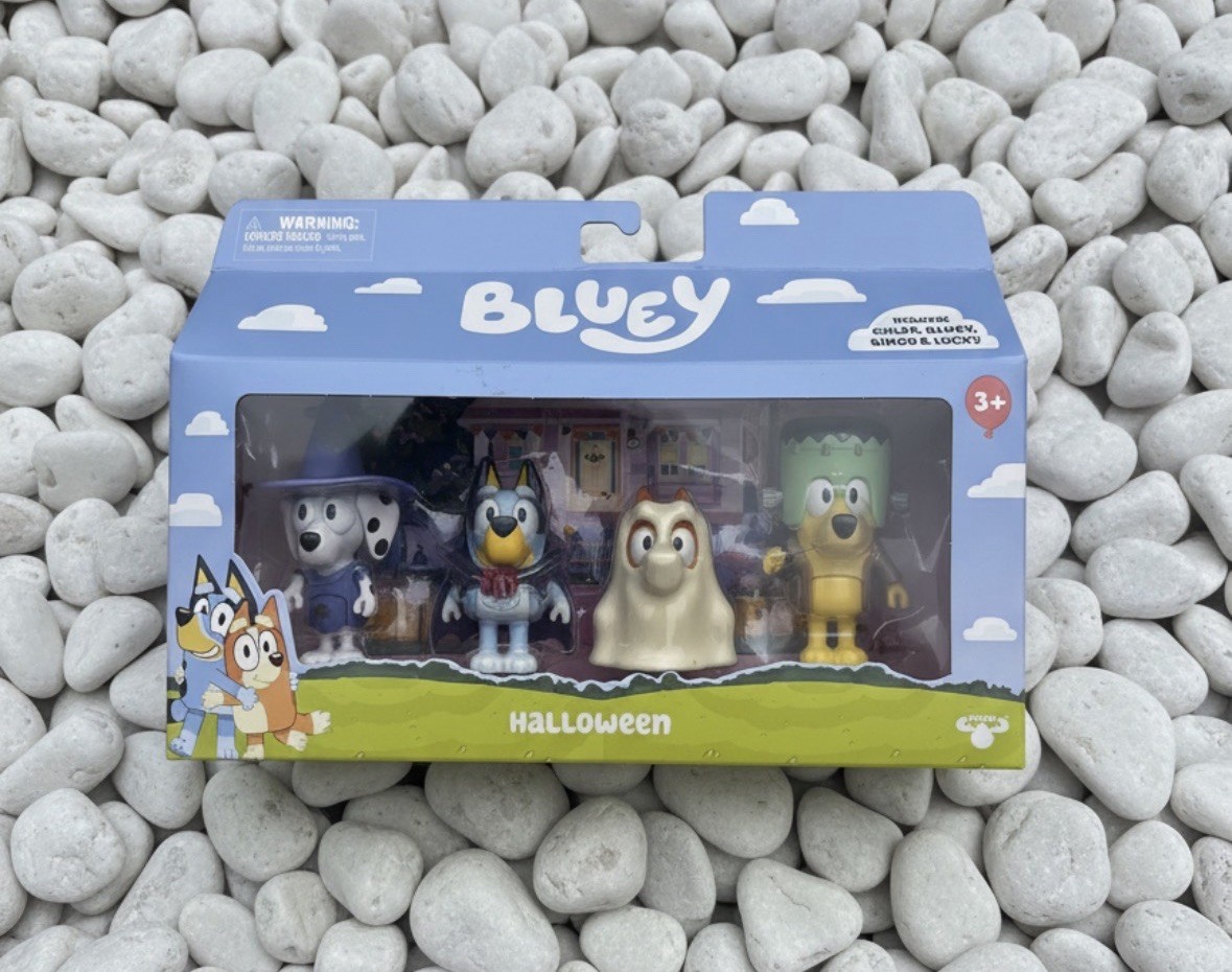 Bluey Halloween Figures Pack of 4, Moose Toys Bingo, Chloe, Lucky, Bluey Themed