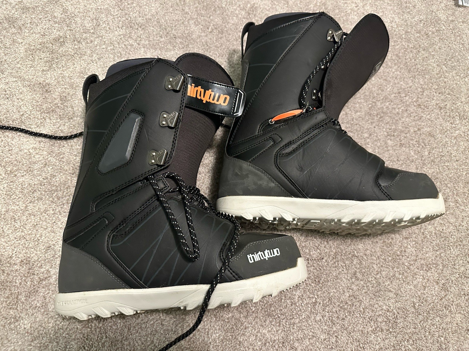 Thirty Two Chris Bradshaw Edition Snowboard Boots Size 11 Mens 2014 GOOD COND
