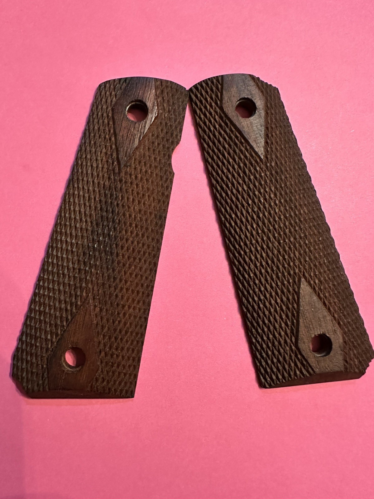 NOS Pre WW1 1912-1918 1913 US Army Colt M 1911 Diamond Wood Pistol Grips 15 Rows