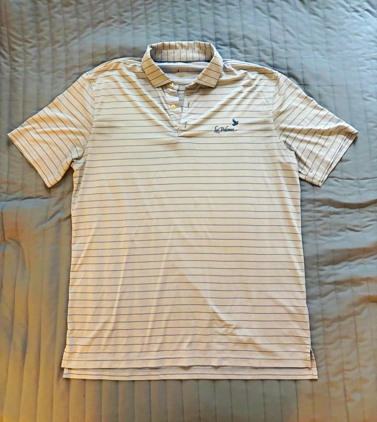 Johnnie O Men\'s M Beige/Blue Striped Lightweight Golf Polo Embroidered Logo Johnnie O Men\'s M Beige/Blue Striped Lightweight Golf Polo Embroidered Logo
