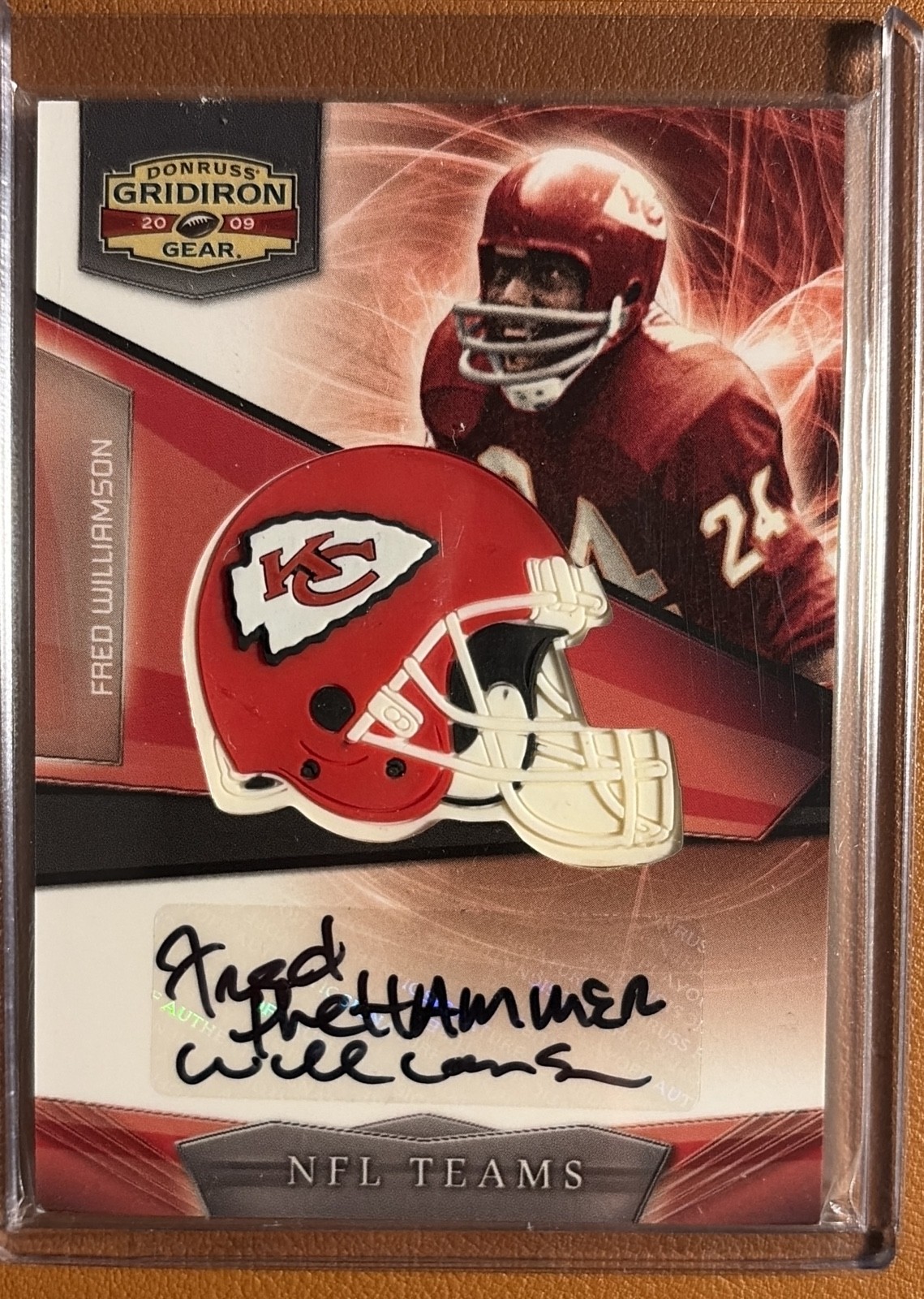 2009 Donruss Gridiron Gear Signatures Fred Williamson Auto The Hammer /123 