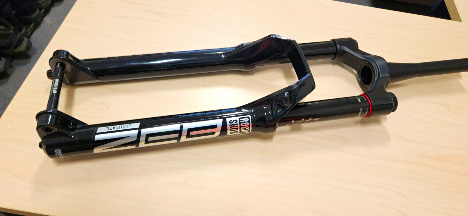 RockShox SID DebonAir 160mm Tapered MTB Suspension Fork 29in Black RockShox SID DebonAir 160mm Tapered MTB Suspension Fork 29in Black
