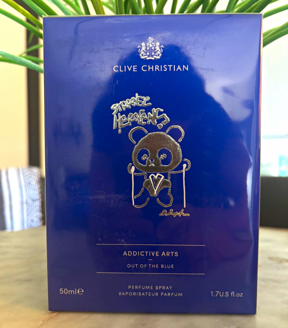 Clive Christian Addictive Arts Out of the Blue Perfume Spray 1.7 fl oz