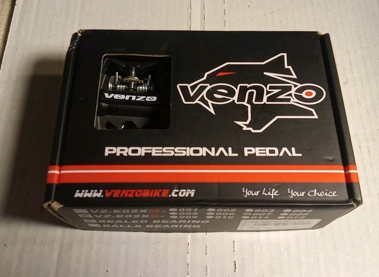 Venzo Professional Pedal (VZ-E02XR-007) BLACK New In Box Never Used Venzo Professional Pedal (VZ-E02XR-007) BLACK New In Box Never Used
