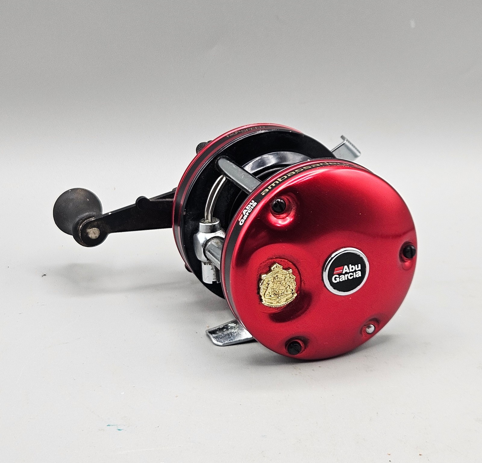 Vintage ABU Garcia Ambassadeur 5000 baitcast fishing reel Sweden 1984 RH