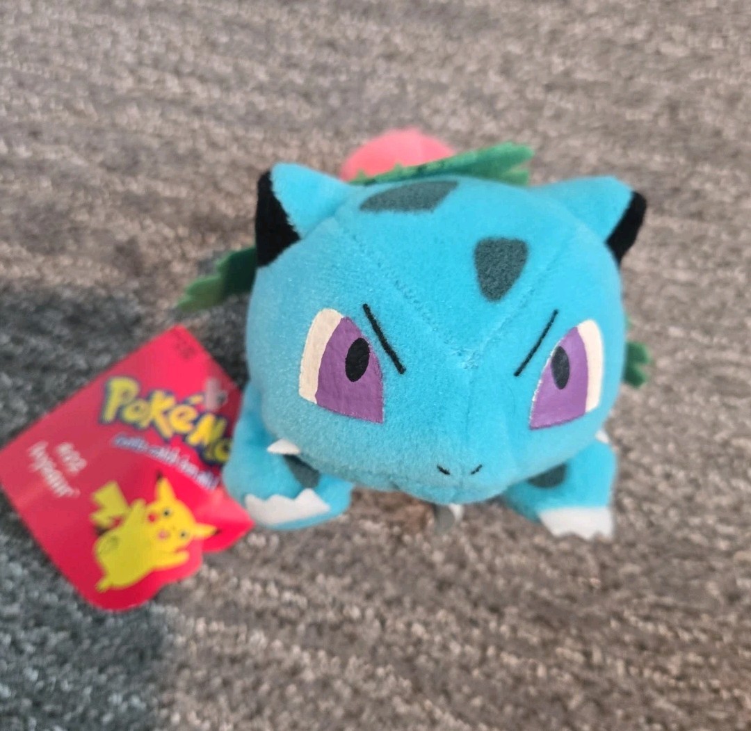 Vtg 1998 Pokémon Ivysaur Bean Bag Plush Preowned w/Tags Nintendo 5” Hasbro