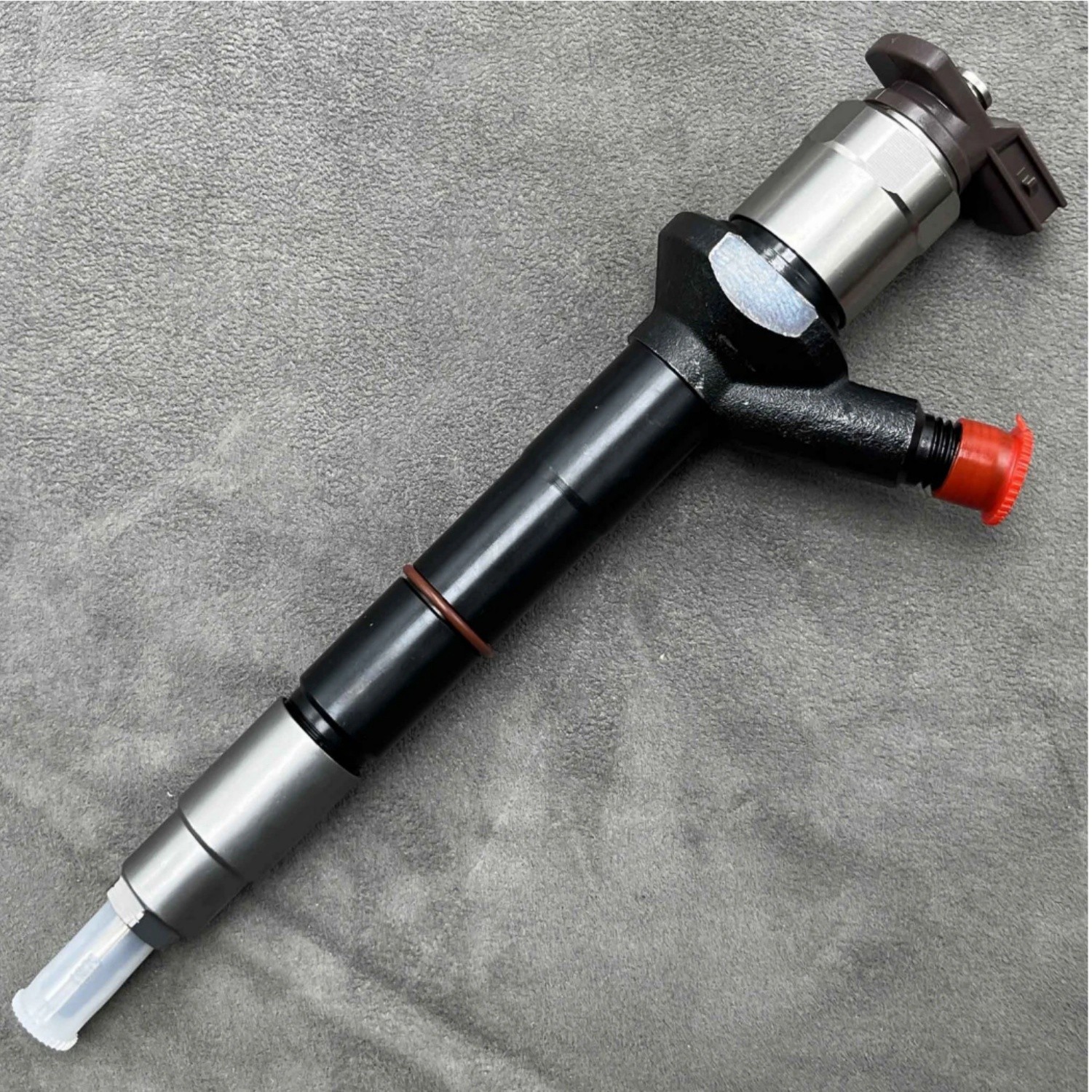 1X New Fuel Injector ED0050101680-S for Kohler Engine KDI1903 KDI2504M ED0050101