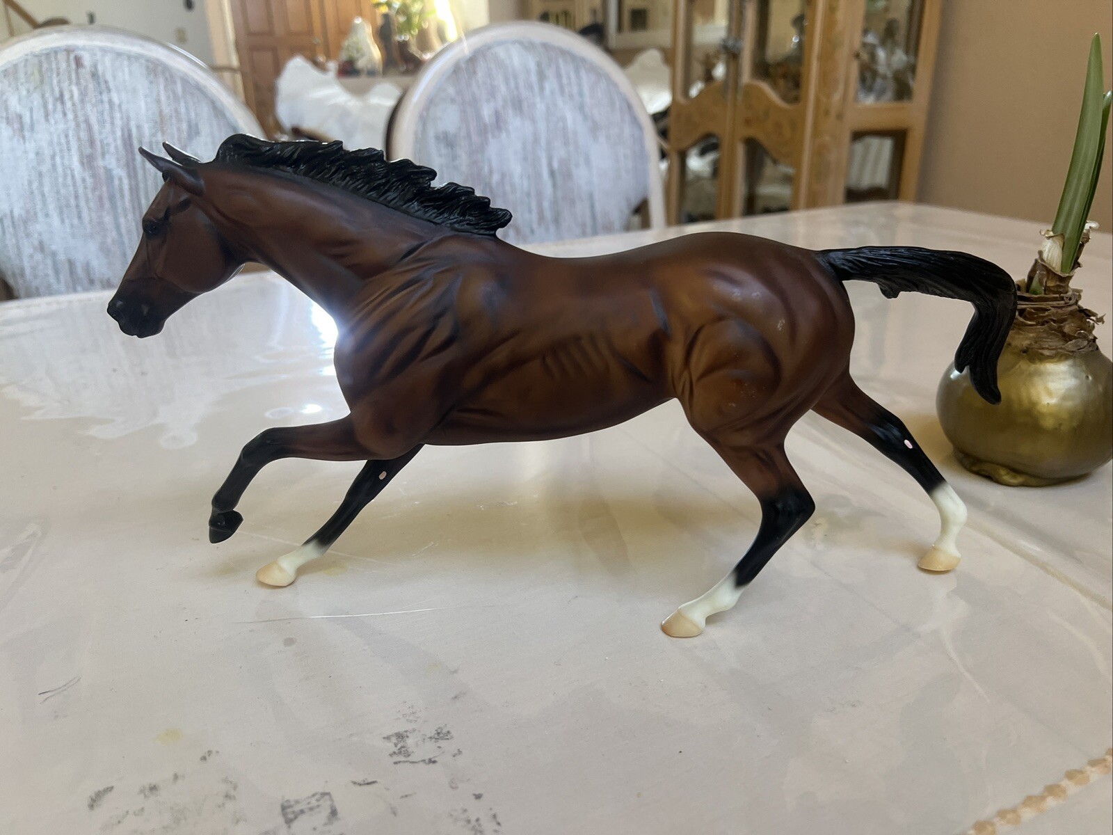 Breyer Classics Model Horse Barbaro #1307 2006 Kentucky Derby Winner Cigar Mold Breyer Classics Model Horse Barbaro #1307 2006 Kentucky Derby Winner Cigar Mold