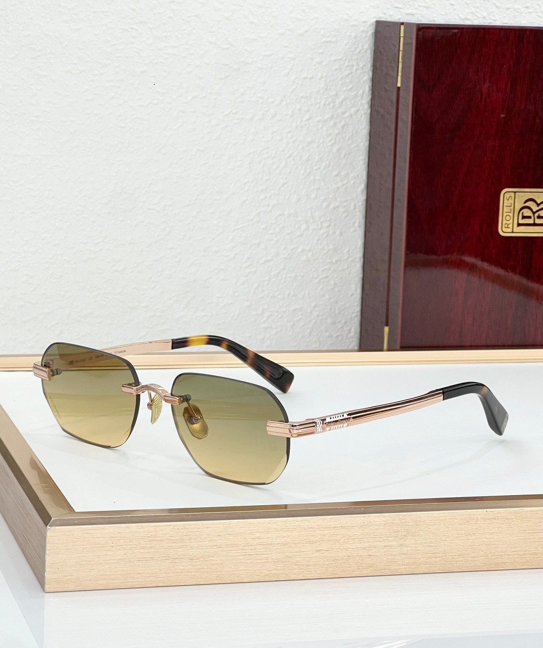 ROLLS ROYCE Unisex Sunglasses - MODEL: SS1262 SIZE:59口19-145 ROLLS ROYCE Unisex Sunglasses - MODEL: SS1262 SIZE:59口19-145