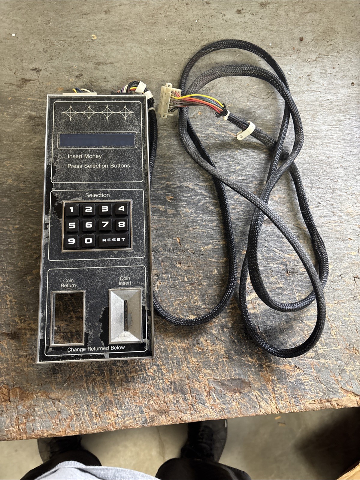 Rowe 5900 Display and Keypad 4900 Tested Works Came From A Working Machine More Rowe 5900 Display and Keypad 4900 Tested Works Came From A Working Machine More