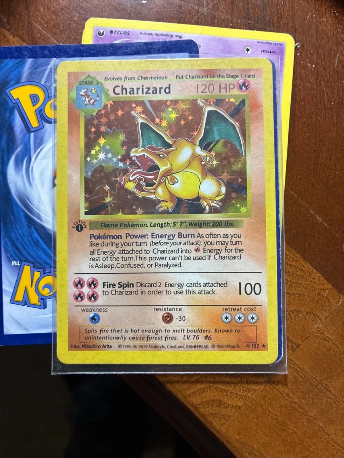 Charizard 4/102 Base Set (Shadowless) Holo