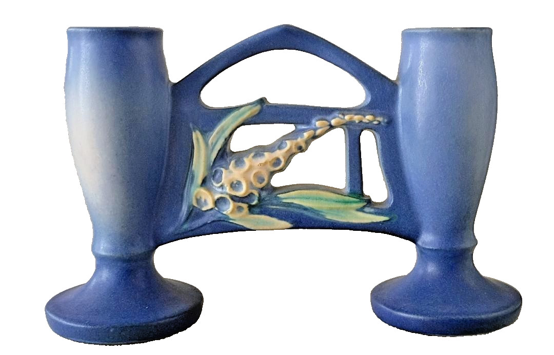 VINTAGE ROSEVILLE POTTERY BLUE FOXGLOVE DOUBLE BUD VASE / GATE #160-4.5 USA VINTAGE ROSEVILLE POTTERY BLUE FOXGLOVE DOUBLE BUD VASE / GATE #160-4.5 USA