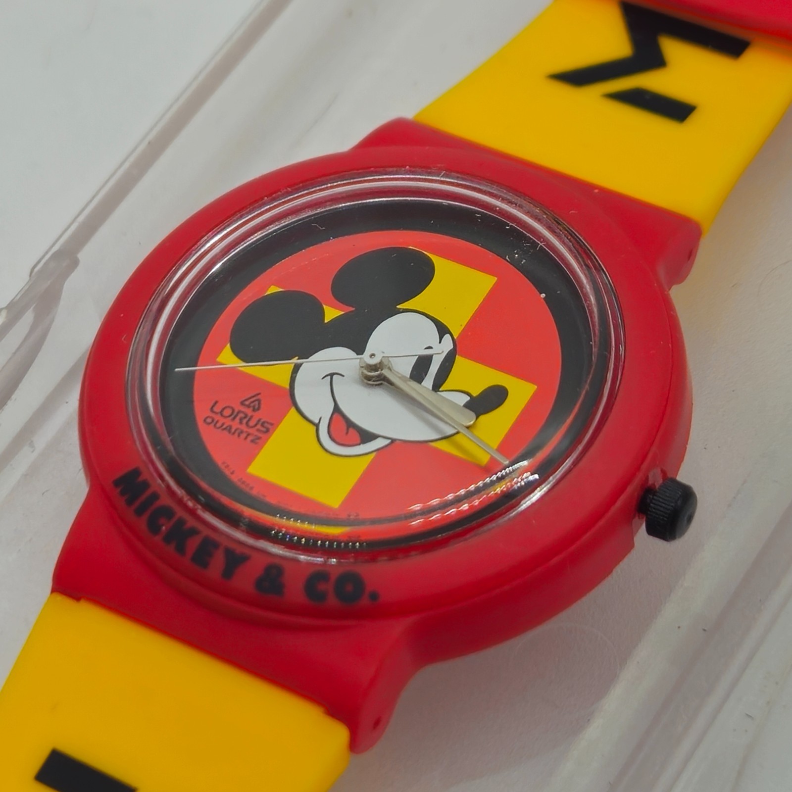 VINTAGE Lorus NOS Mickey Mouse Watch New In Box Red & Yellow 1980s Disney