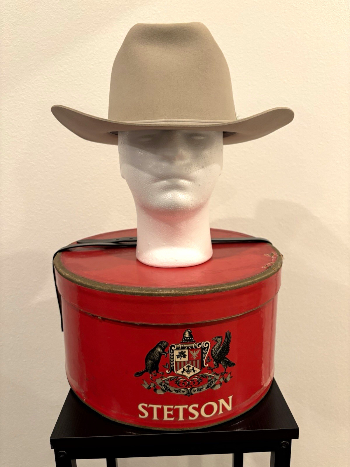 Stetson 4X Beaver Western Cowboy Hat Silver Belly Felt, Size 7 1/2 Stetson 4X Beaver Western Cowboy Hat Silver Belly Felt, Size 7 1/2