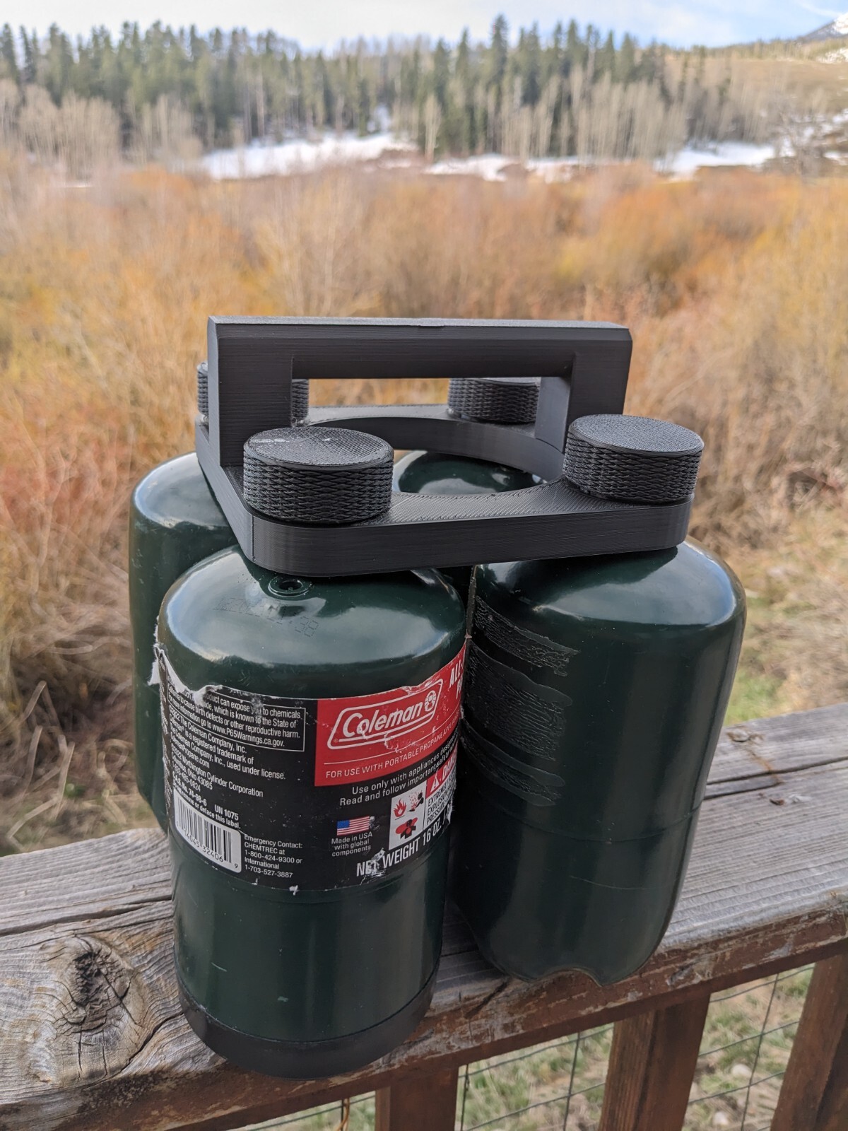 1 lb Propane Bottle 4 Pack Carrier/Tote/caps camping propane not included