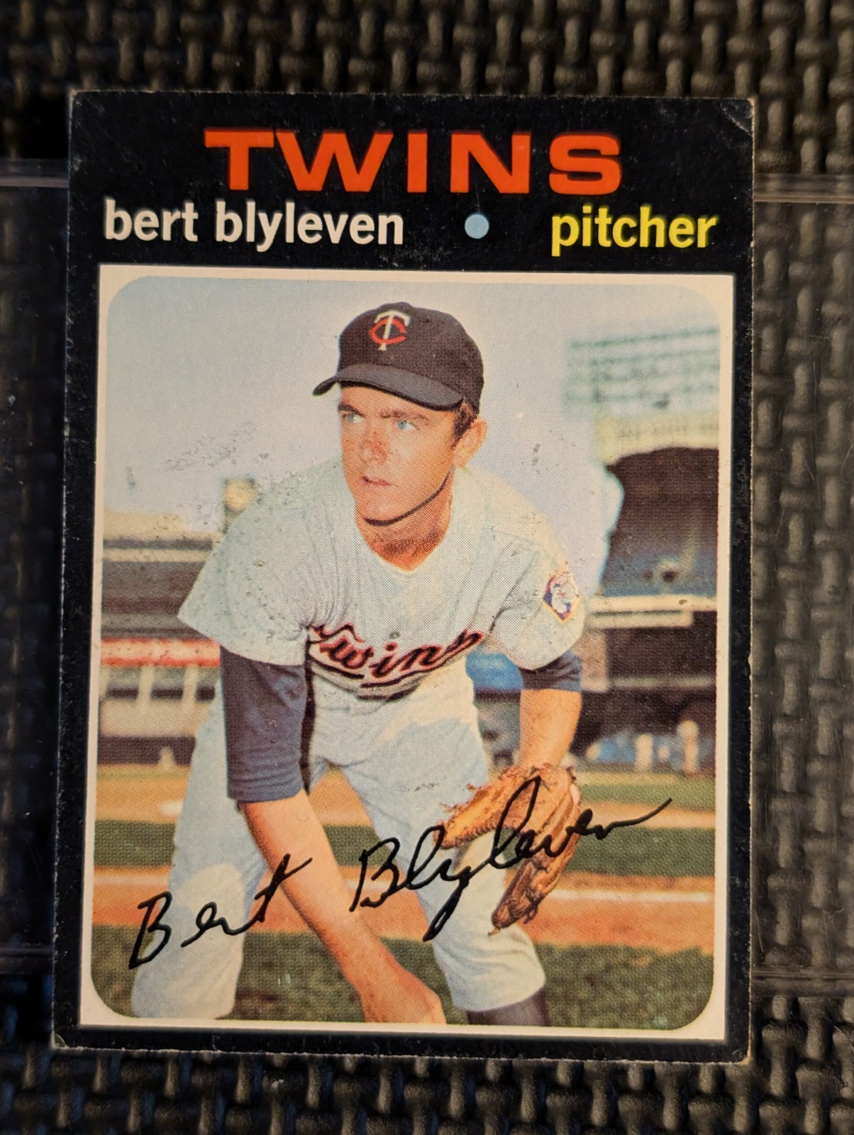 1971 Topps Bert Blyleven #26 RC Rookie Minnesota Twins HOF VG-EX Raw Centered 1971 Topps Bert Blyleven #26 RC Rookie Minnesota Twins HOF VG-EX Raw Centered