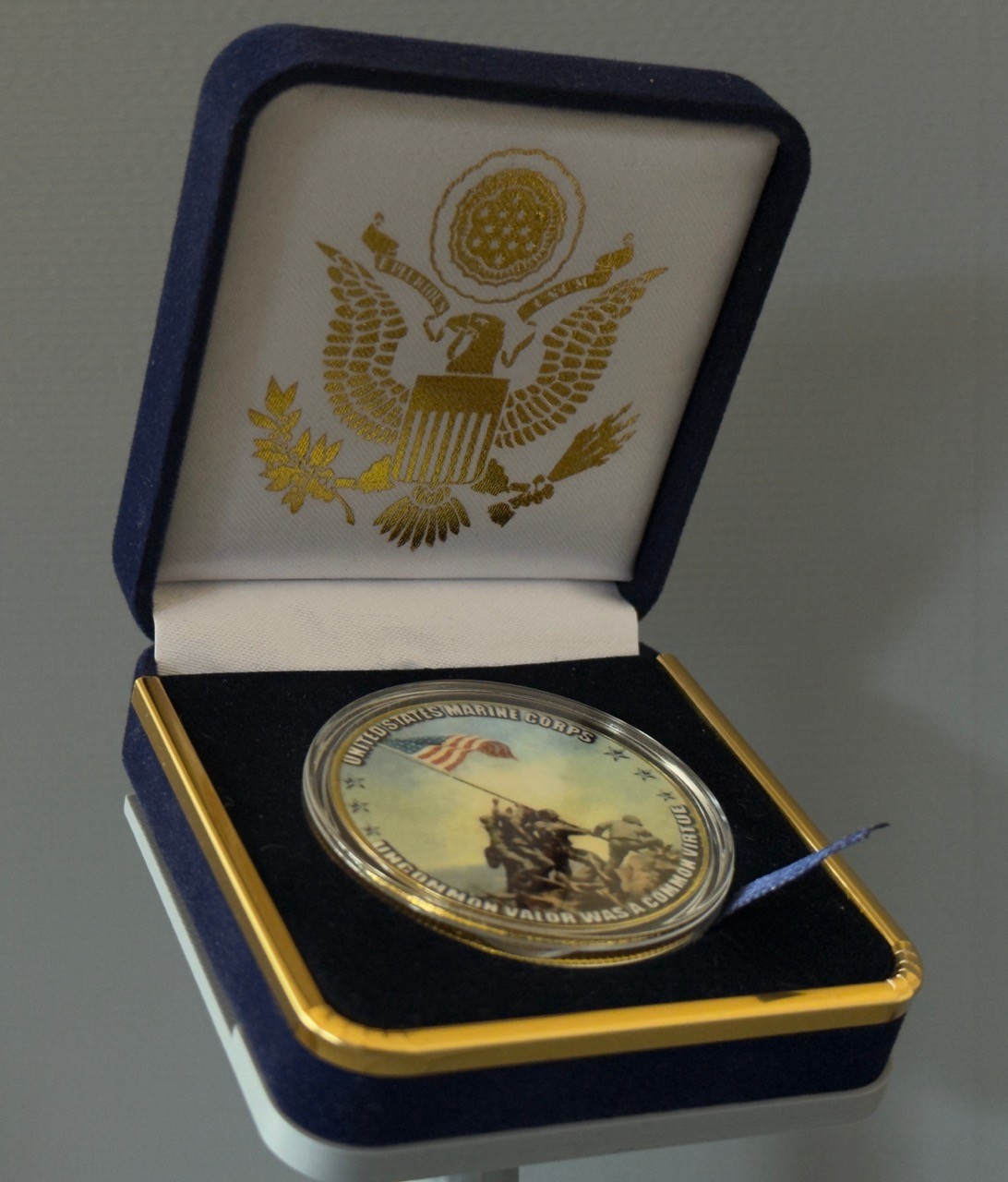 Marines Raising The Flag Iwo Jima Challenge Coin in Velvet Case