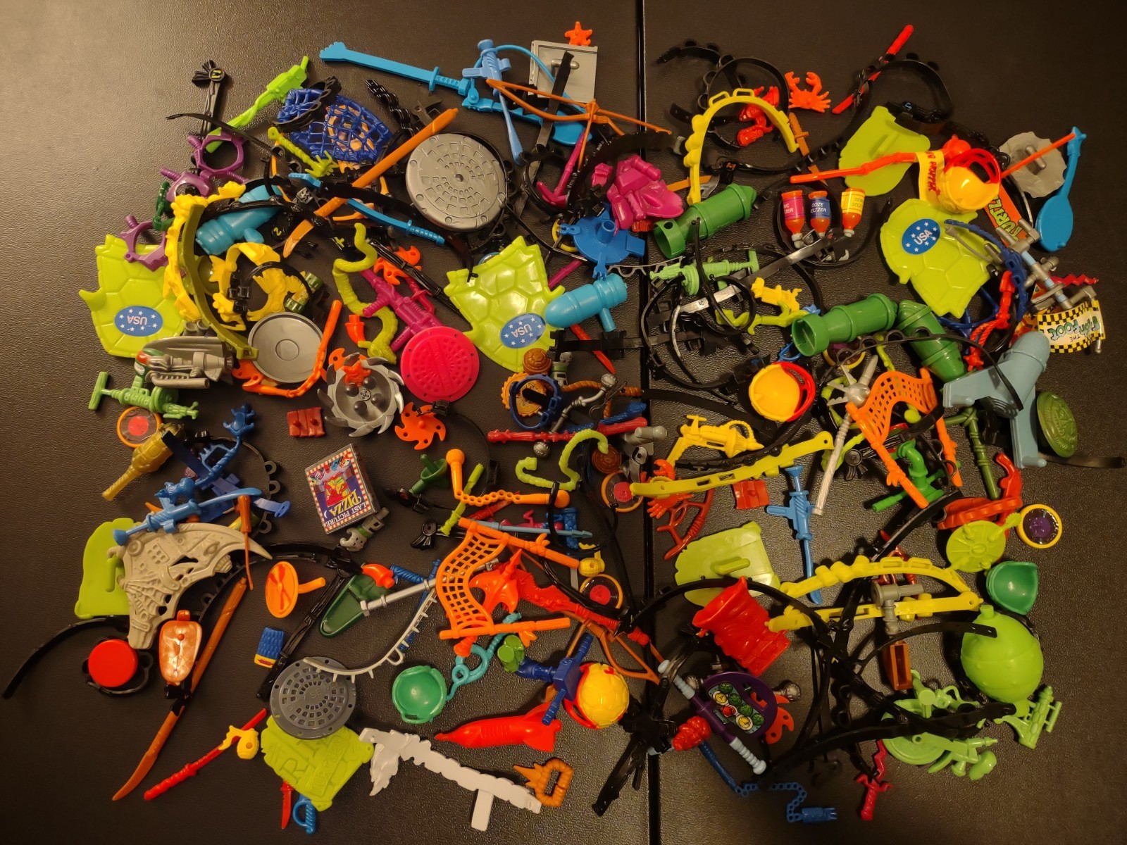 Playmates TMNT Teenage Mutant Ninja Turtles Parts Accessories Lot 200+ Pieces
