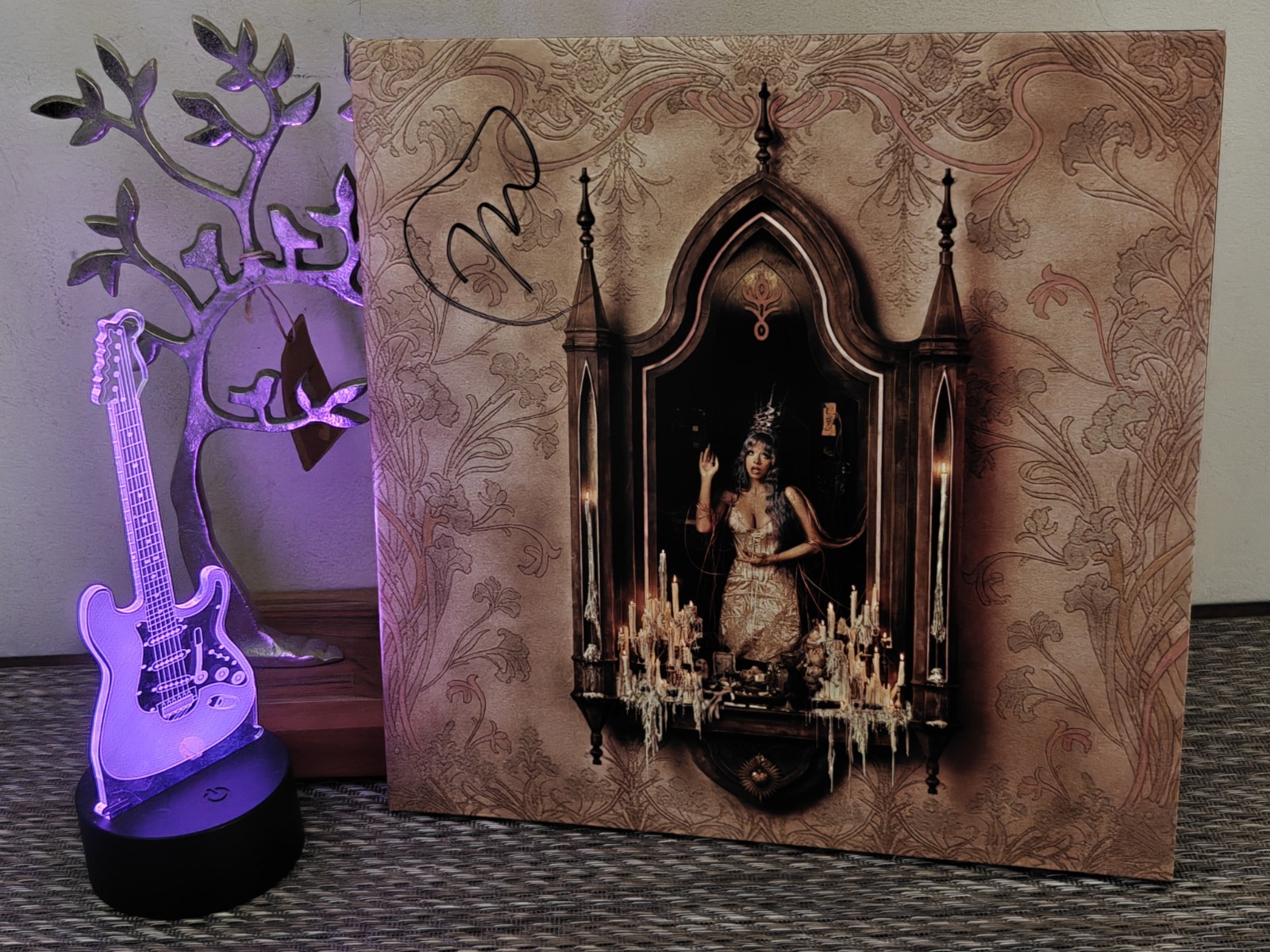 Melanie Martinez Hades Vinyl 2LP SIGNED COVER Aura Blue Newbury Comics Melanie Martinez Hades Vinyl 2LP SIGNED COVER Aura Blue Newbury Comics
