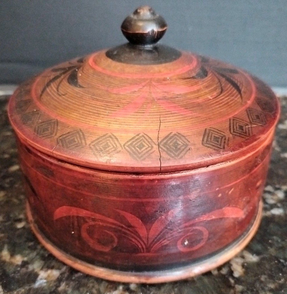 Vintage Old Antique Wood Turned Treen Painted Middle Eastern Spice Box / Humidor Vintage Old Antique Wood Turned Treen Painted Middle Eastern Spice Box / Humidor