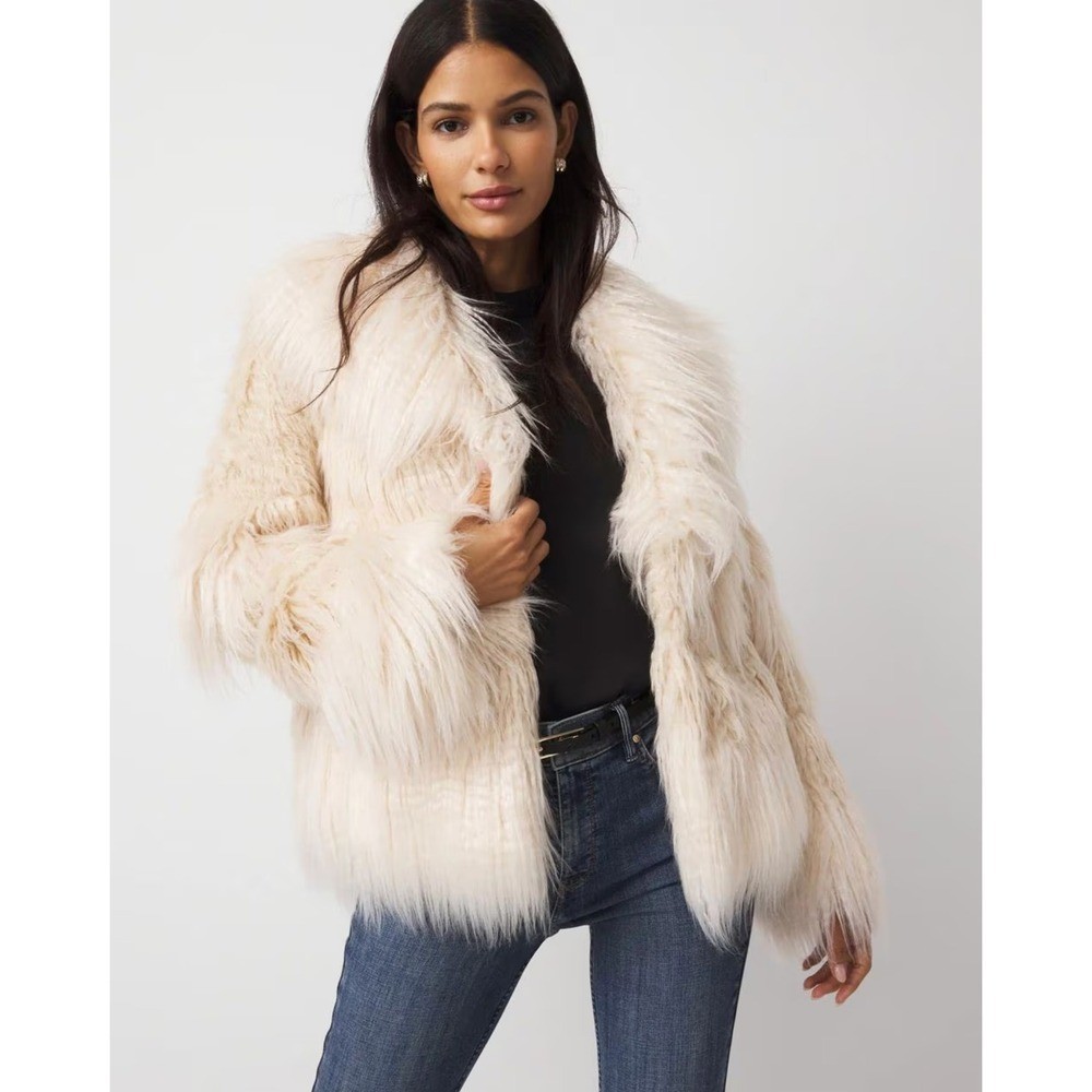 NWT WHBM Faux Fur Coat Crimped Pockets Cream Ivory Lined Glam Chic X-Small