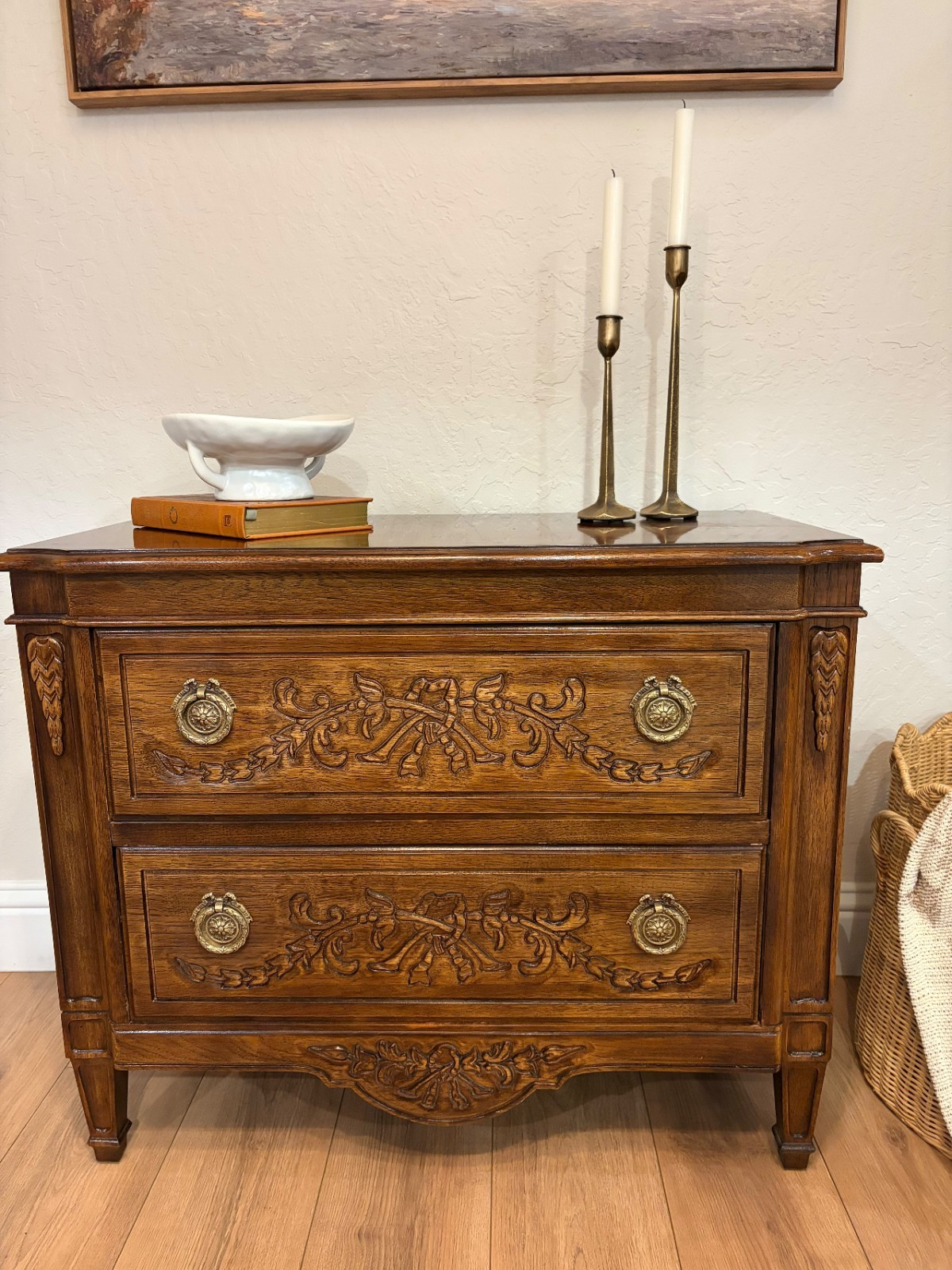 Vintage Thomasville Grand Classic Two-Drawer Commode Chest Vintage Thomasville Grand Classic Two-Drawer Commode Chest