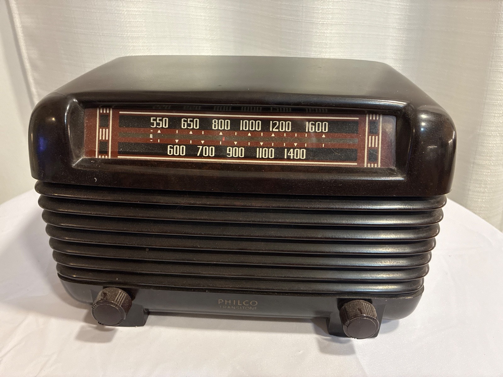 Philco Model 46-250 Vintage Radio Philco Model 46-250 Vintage Radio