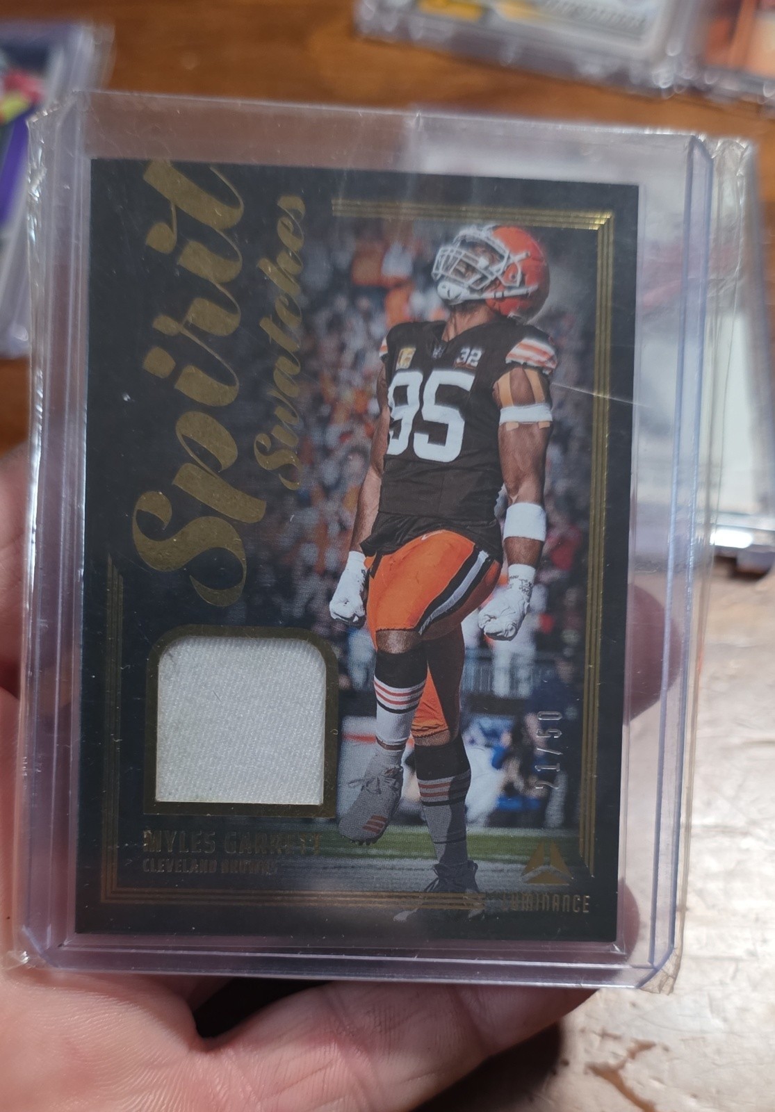 2024 Panini Luminance - Spirit Swatches Myles Garrett #SS-MGT Gold /50 (MEM) 2024 Panini Luminance - Spirit Swatches Myles Garrett #SS-MGT Gold /50 (MEM)