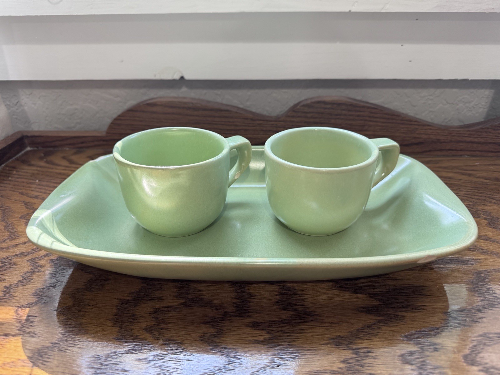 Vintage La Solana California Pottery Snack Set Green Tray with Two Cups Vintage La Solana California Pottery Snack Set Green Tray with Two Cups