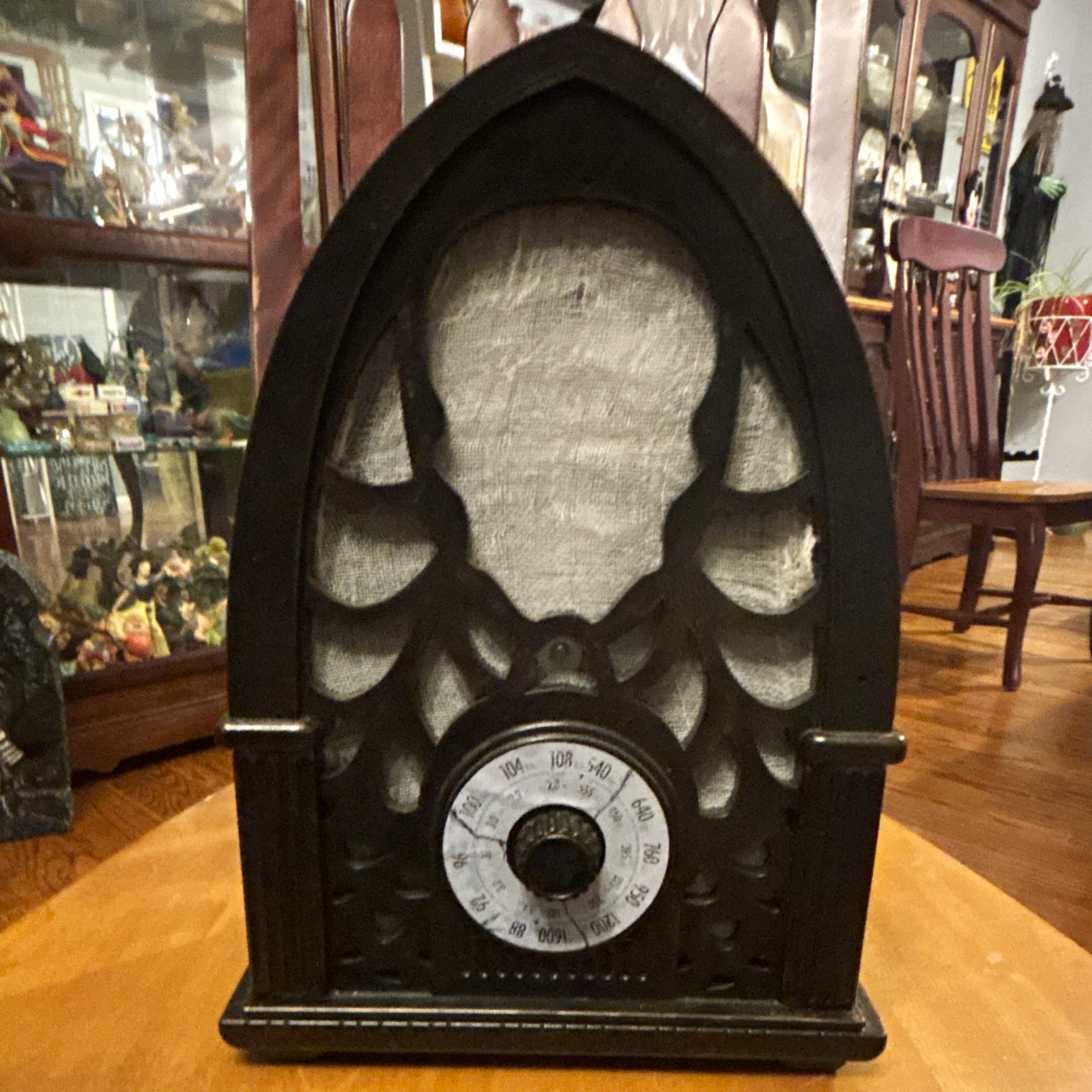 Gemmy 2018 Animated Skull Radio (Normal Variant) Big Lots WORKS Gemmy 2018 Animated Skull Radio (Normal Variant) Big Lots WORKS