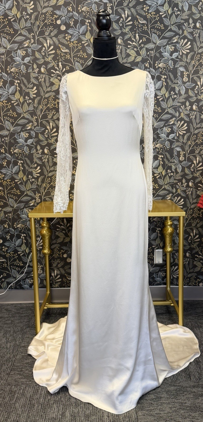 Authentic Stuart Parvin ‘Be Waiting’ Silk Mayfair Wedding Dress Size 12