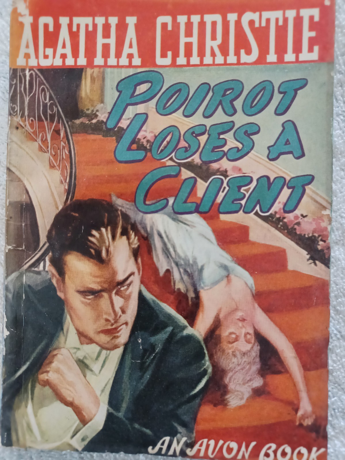 POIROT LOSES A CLIENT by Agatha Christie (1945) Avon mystery paperback #70