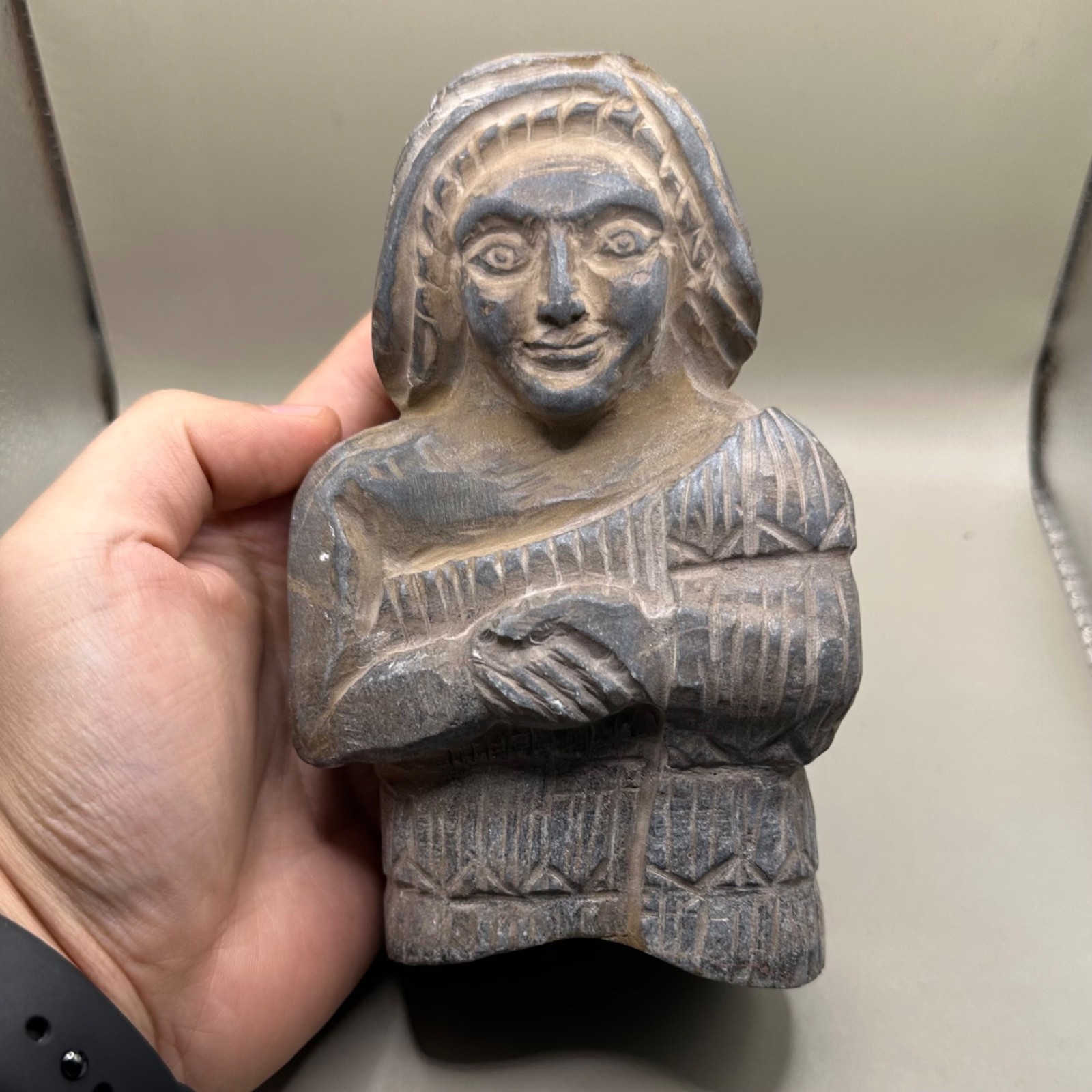 ANCIENT NEAR EASTERN STONE WORSHIPPER