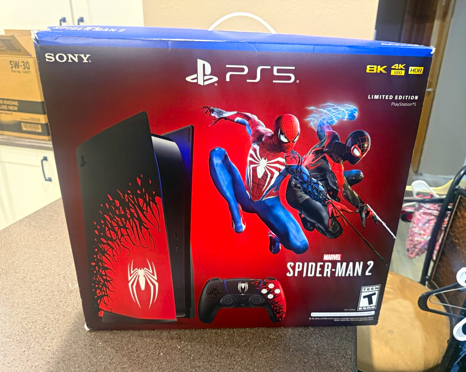 Sony PS5 Spider-Man 2 Limited Edition Console Bundle CFI-1215A 4K/8K HDR Sony PS5 Spider-Man 2 Limited Edition Console Bundle CFI-1215A 4K/8K HDR
