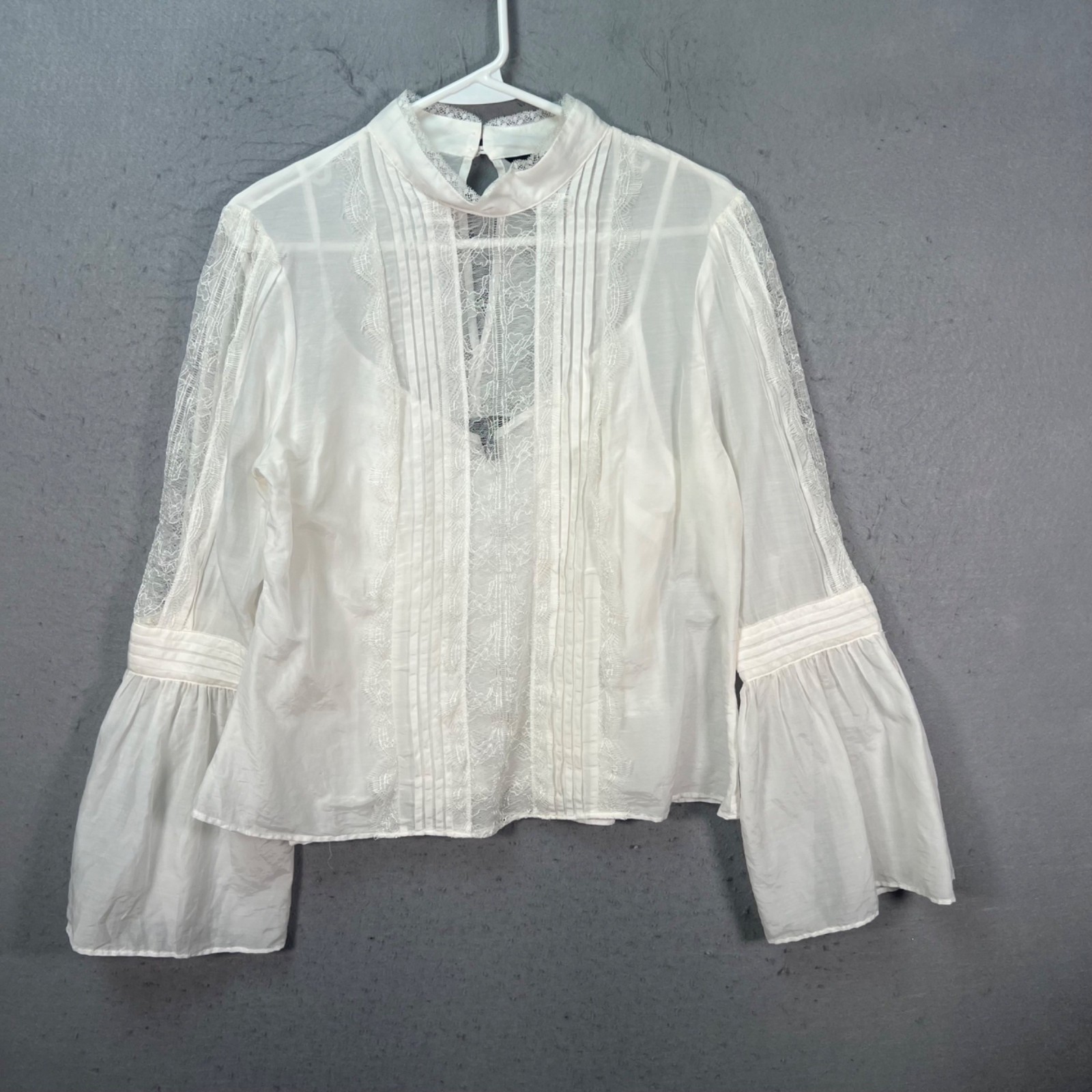 White House Black Market Size 8 White Lace-Trim Bell Sleeve Blouse Cotton Silk